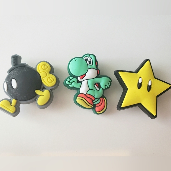 5 x Croc Charms / Jibbitz, Super Mario Style - Picture 3 of 3